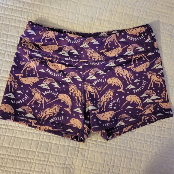 IAB Booty Shorts Size Small - Picture 1 of 2